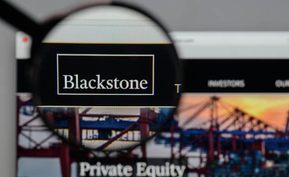 Two Australian Watchdogs Back Blackstone-Crown Resorts Deal